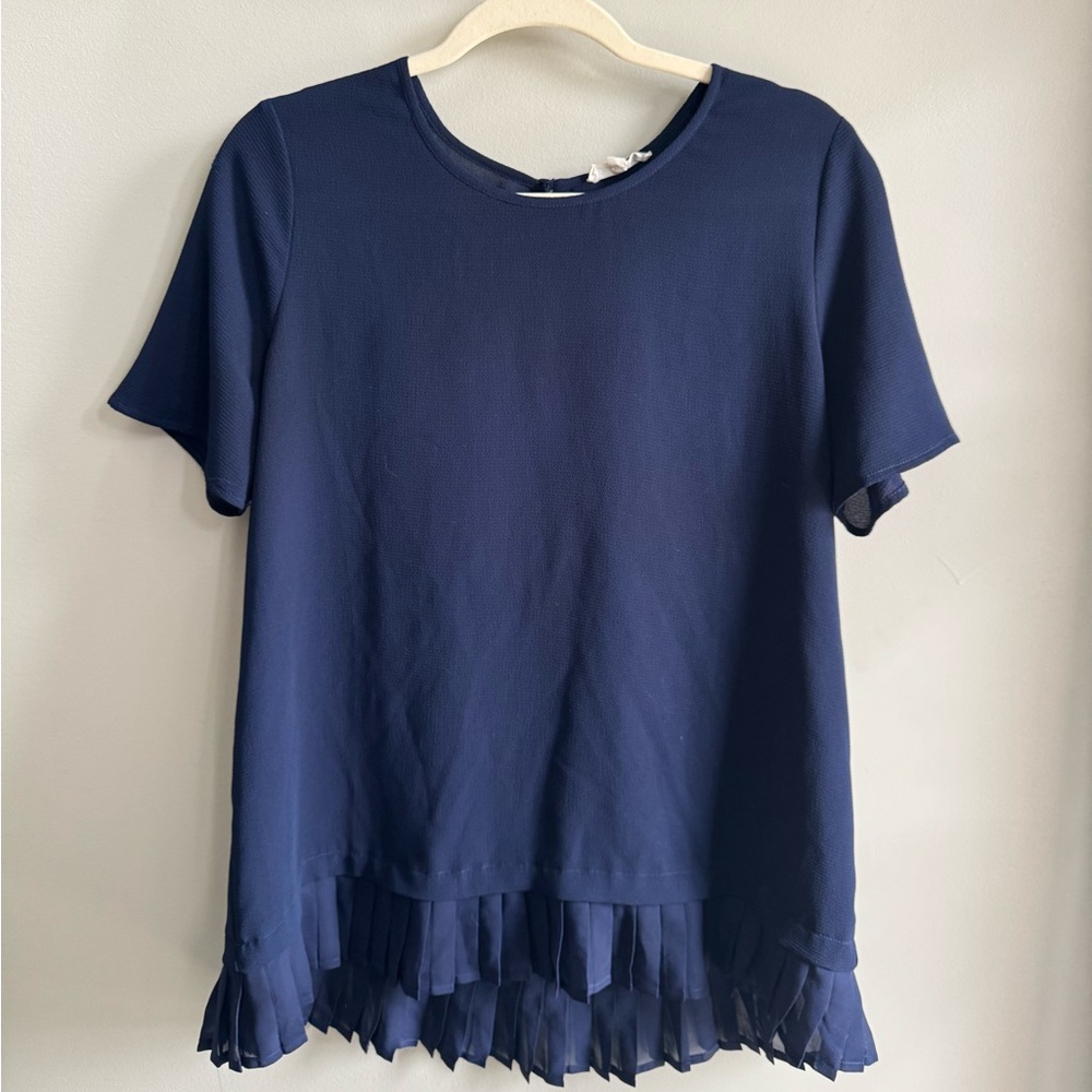 Navy Pleione Short Sleeve Blouse with Pleated Accent, Size M